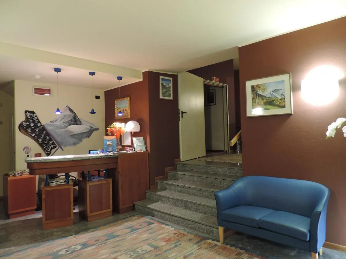Hotel Pizzo Scalino Chiesa in Valmalenco 4*,