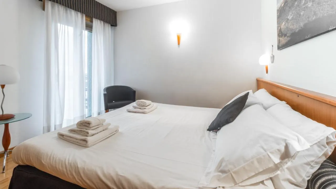 Hotel Pizzo Scalino Chiesa in Valmalenco 4*,