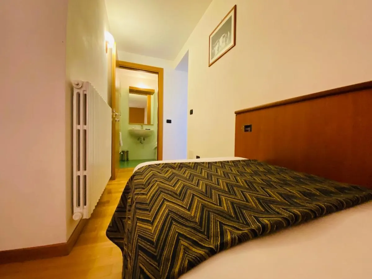 Residence Pizzo Scalino Chiesa in Valmalenco Hotel
