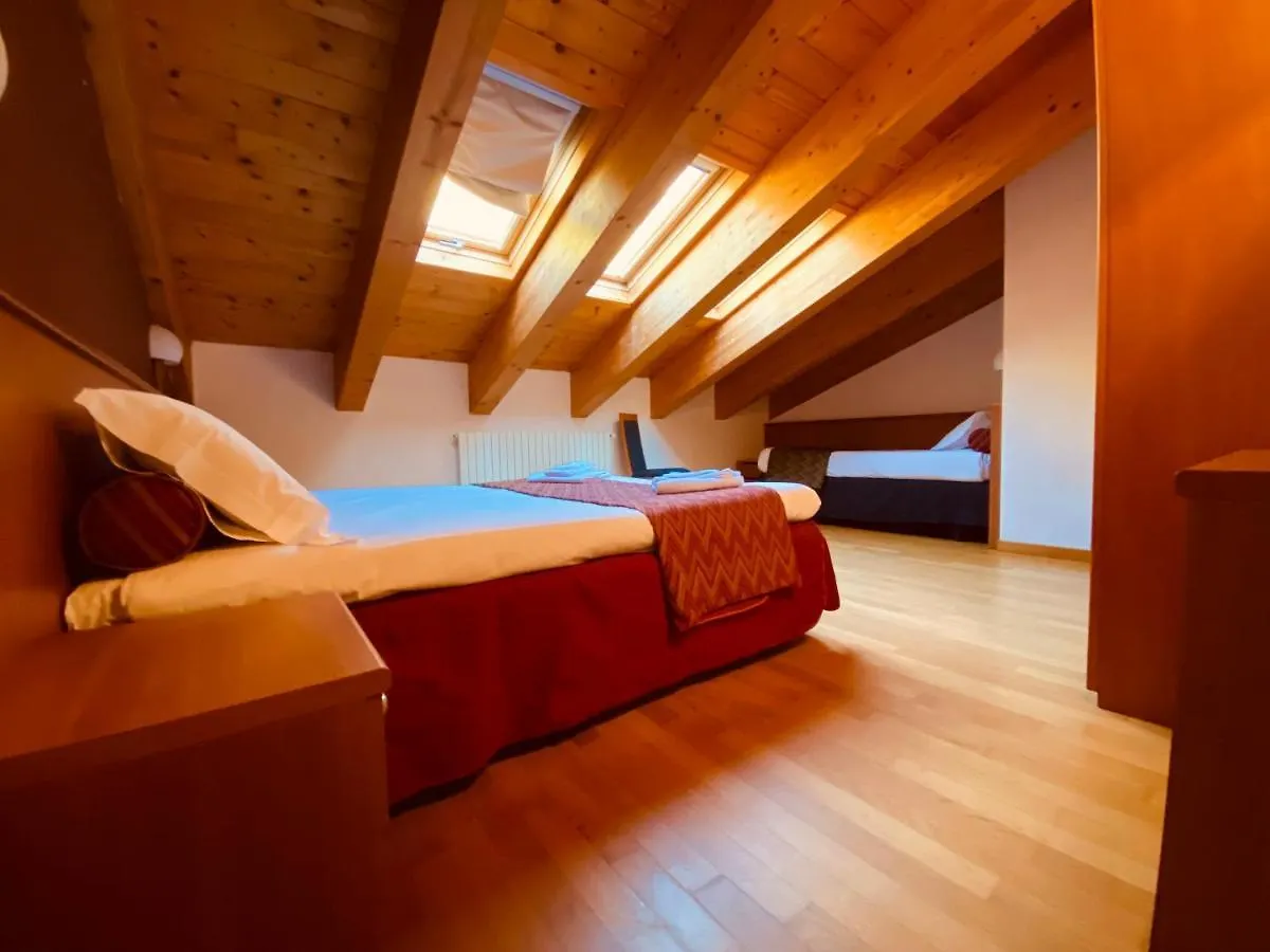 Hotel Pizzo Scalino Chiesa in Valmalenco Italia