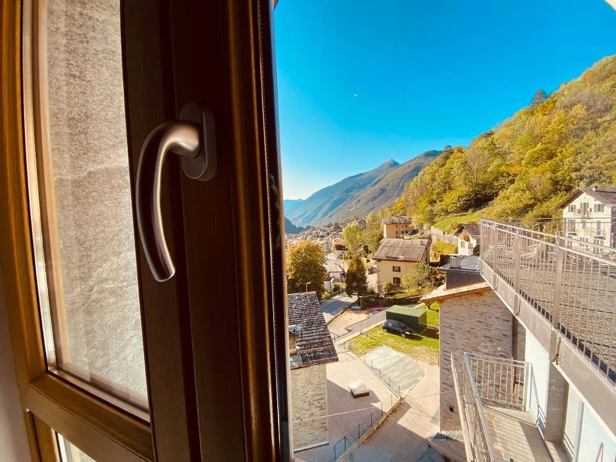 Residence Pizzo Scalino Chiesa in Valmalenco 4*,