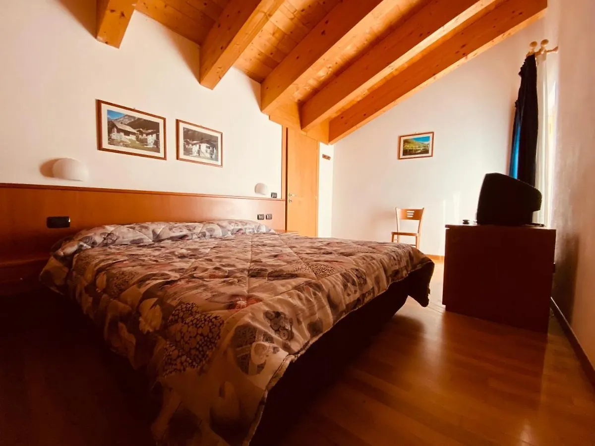 Hotel Pizzo Scalino Chiesa in Valmalenco