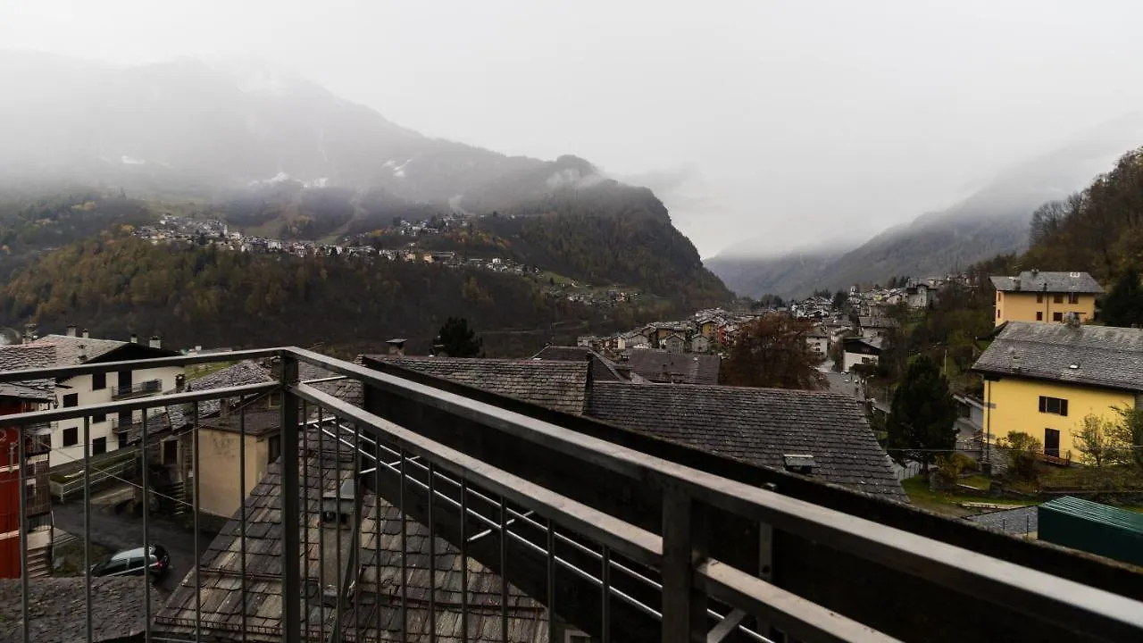 Residence Pizzo Scalino Chiesa in Valmalenco